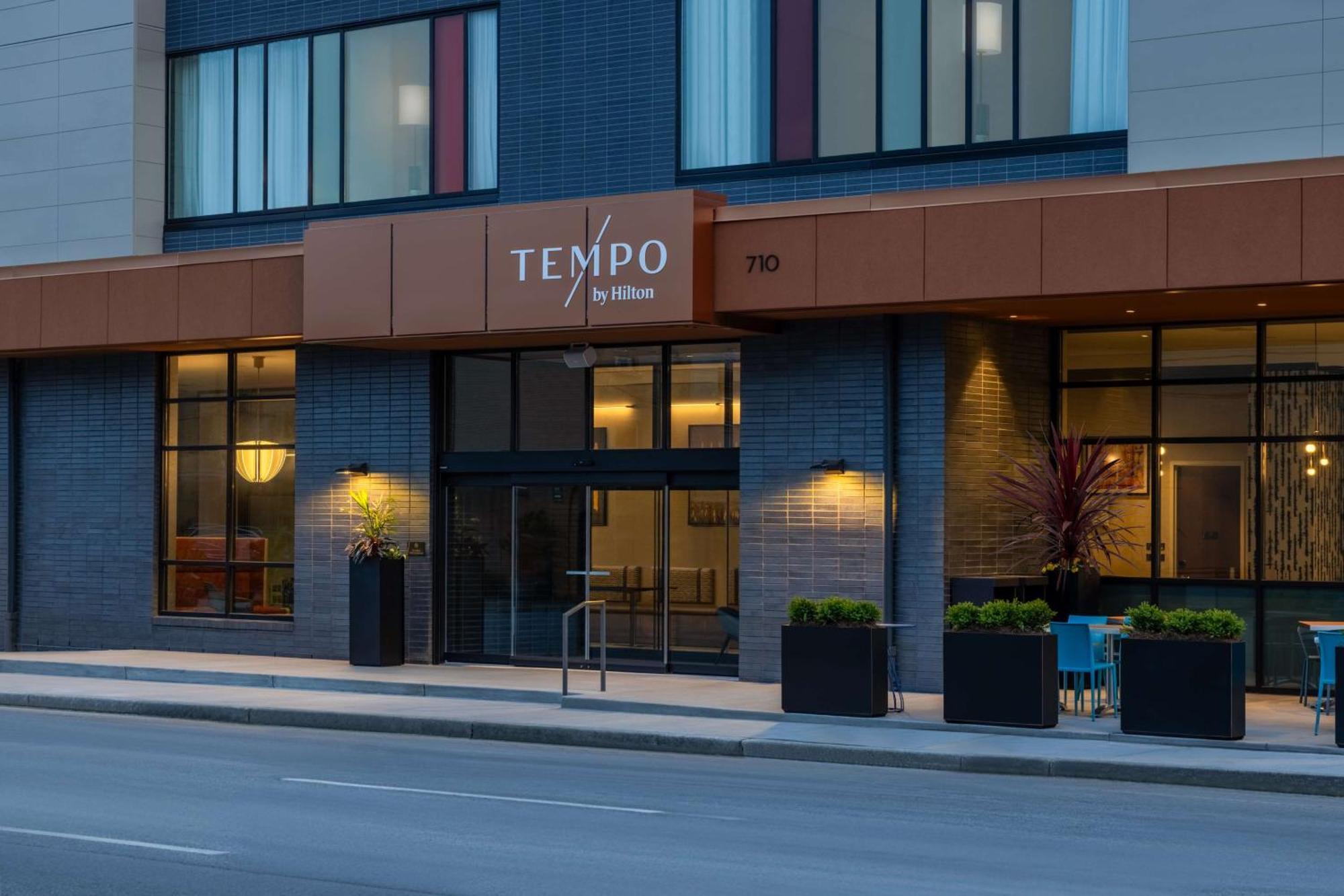 Tempo By Hilton Louisville Downtown Nulu Esterno foto