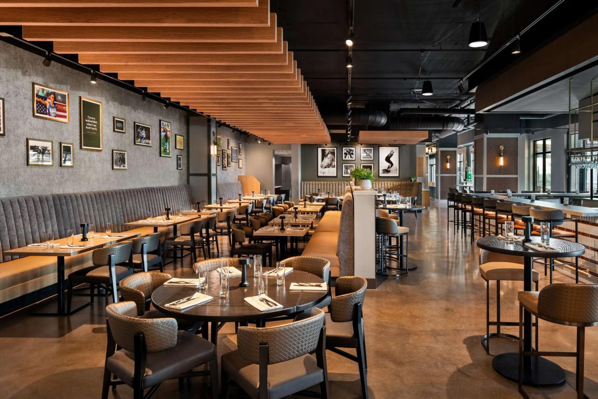 Tempo By Hilton Louisville Downtown Nulu Esterno foto